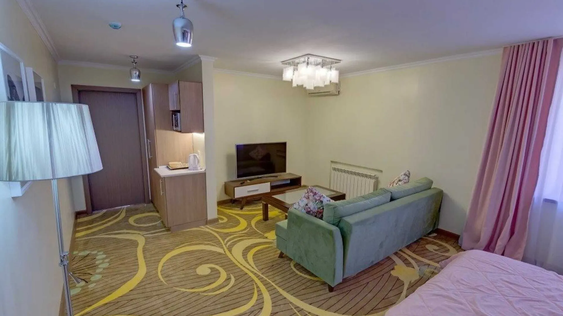 Beis Spa Hotel Resort Алматы 3*,